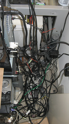 Illustration for article titled 10 Of Your Biggest Cable Management Disasters